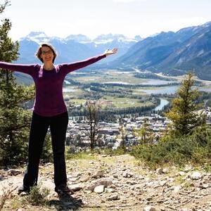 Meet your Posher, Monica